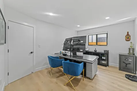 2451 Ne 199th Street Miami FL 33180