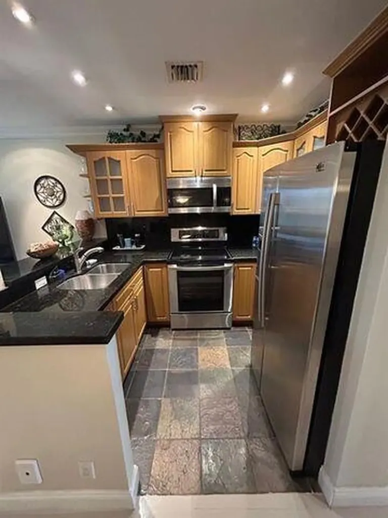 9141 Sunrise Lakes Boulevard Sunrise FL 33322