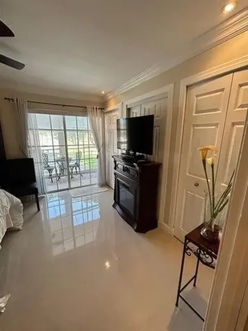 9141 Sunrise Lakes Boulevard Sunrise FL 33322
