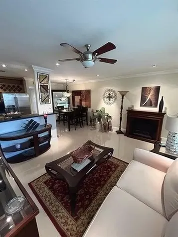 9141 Sunrise Lakes Boulevard Sunrise FL 33322