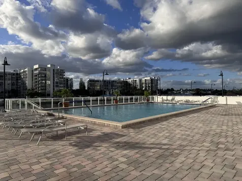 3000 S Ocean Drive Hollywood FL 33019