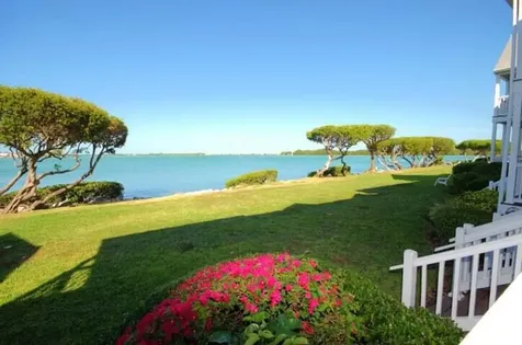 5022 Sunset Village Drive Duck Key FL 33050