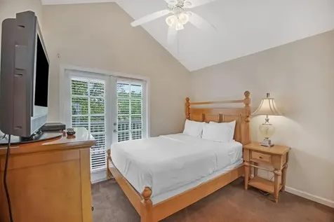 5022 Sunset Village Drive Duck Key FL 33050