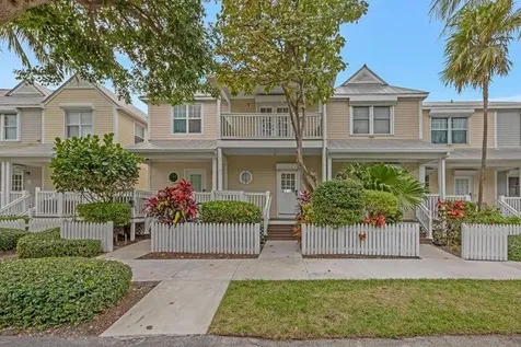 5022 Sunset Village Drive Duck Key FL 33050