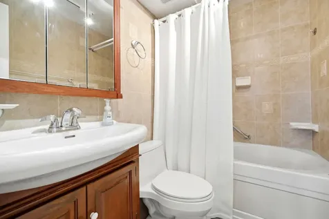 3221 Ne 8th Street Pompano Beach FL 33062