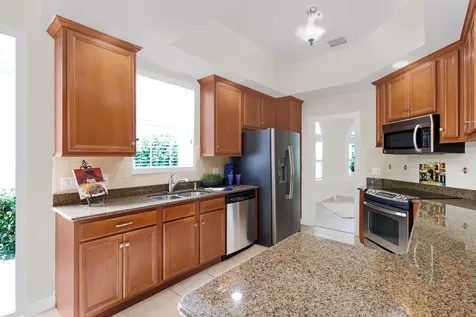 5194 Eleuthra Circle Vero Beach FL 32967