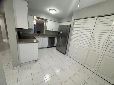 7281 Amberly Lane Delray Beach FL 33446