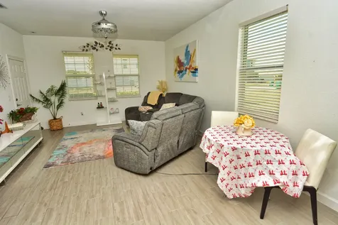 7487 Nw Deysbrook Lane Port Saint Lucie FL 34987
