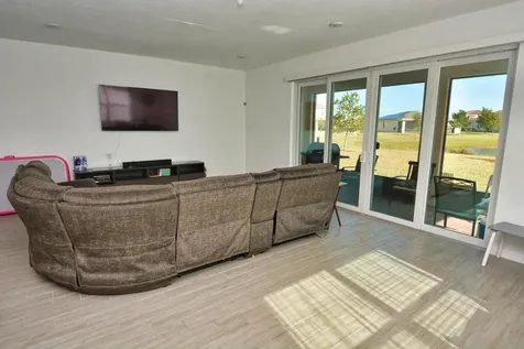 7487 Nw Deysbrook Lane Port Saint Lucie FL 34987