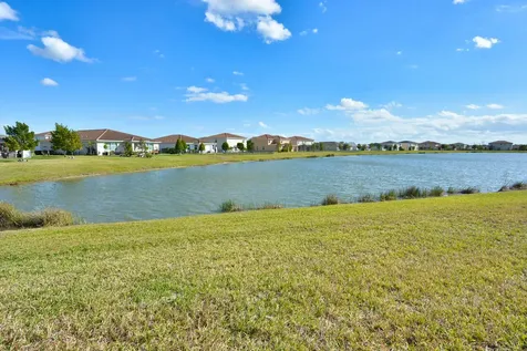 7487 Nw Deysbrook Lane Port Saint Lucie FL 34987