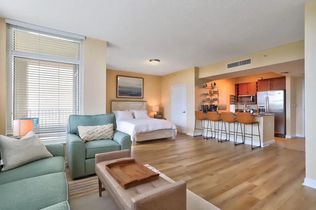 400 N Federal Highway Boynton Beach FL 33435