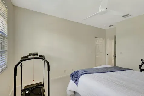 106 Via Santa Cruz Jupiter FL 33458