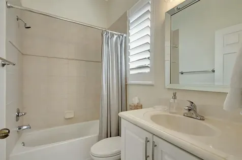 106 Via Santa Cruz Jupiter FL 33458