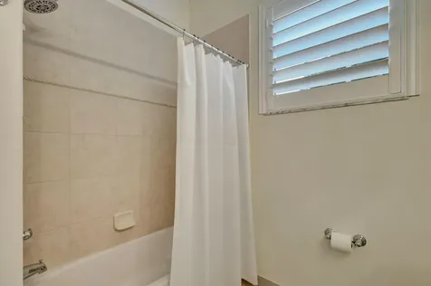 106 Via Santa Cruz Jupiter FL 33458