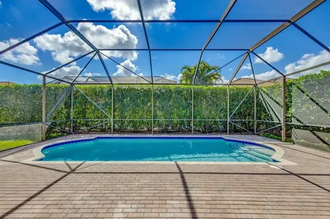 106 Via Santa Cruz Jupiter FL 33458