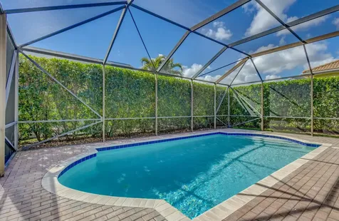 106 Via Santa Cruz Jupiter FL 33458