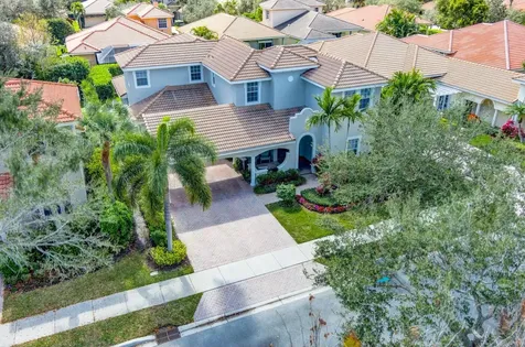 106 Via Santa Cruz Jupiter FL 33458