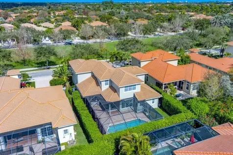 106 Via Santa Cruz Jupiter FL 33458