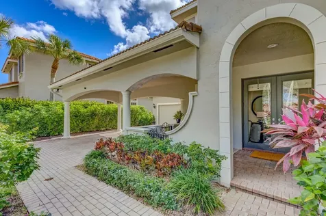 106 Via Santa Cruz Jupiter FL 33458
