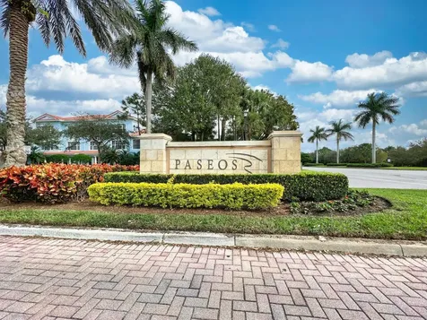 106 Via Santa Cruz Jupiter FL 33458