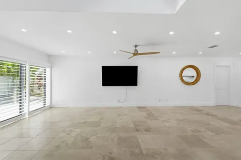 1484 Via Del Sol Jupiter FL 33477