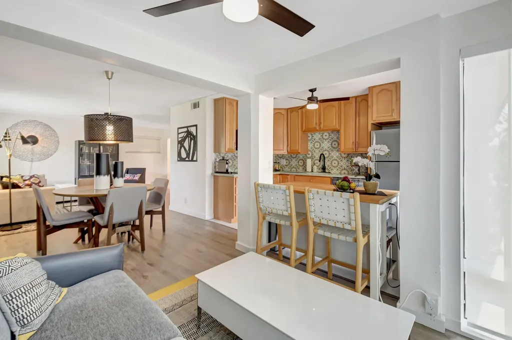 23 Colonial Club Drive Boynton Beach FL 33435