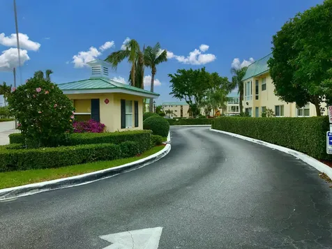 23 Colonial Club Drive Boynton Beach FL 33435