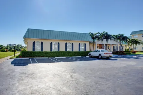 23 Colonial Club Drive Boynton Beach FL 33435