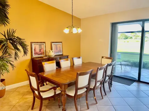 505 Prestwick Circle Palm Beach Gardens FL 33418