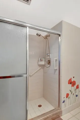 3951 Via Poinciana Lake Worth FL 33467
