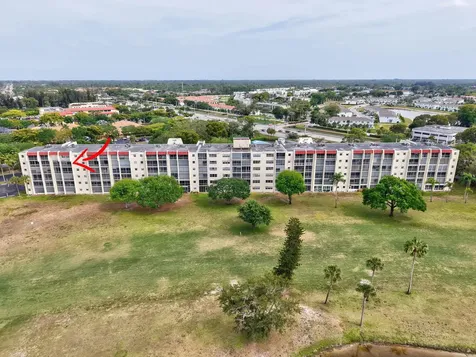 3951 Via Poinciana Lake Worth FL 33467