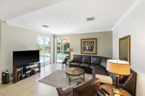 6049 Nw Winfield Drive Port Saint Lucie FL 34986