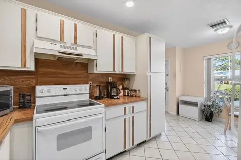 5368 Privet Place Delray Beach FL 33484