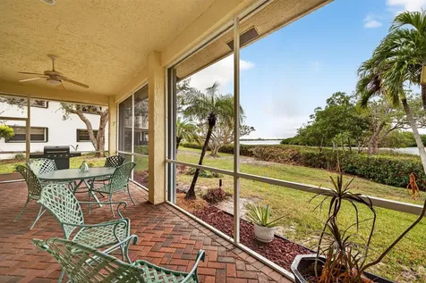 3305 Caracal Drive Fort Pierce FL 34949