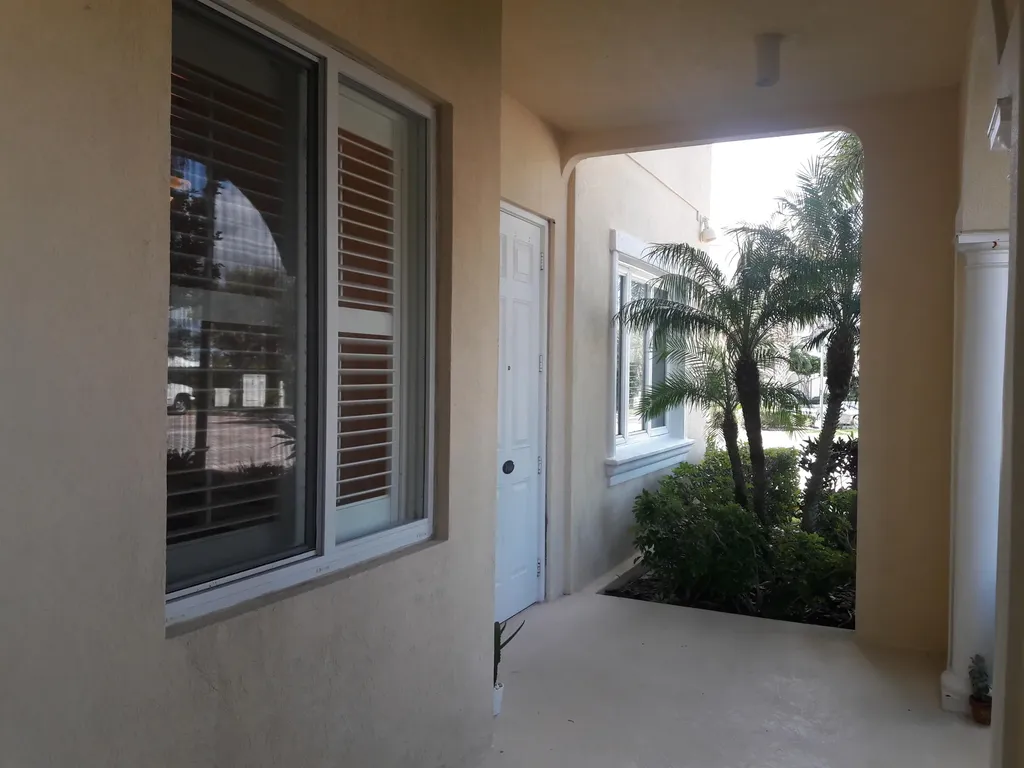 37 Harbour Isle Drive Fort Pierce FL 34949