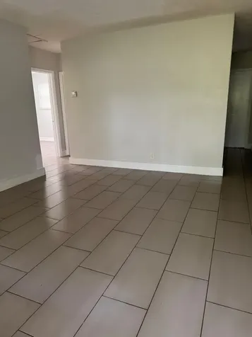 110 SW 7th Avenue Dania Beach FL 33004