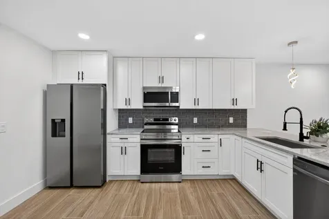 3900 Kenas Street West Palm Beach FL 33403
