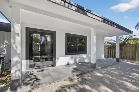 3900 Kenas Street West Palm Beach FL 33403