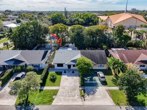 3900 Kenas Street West Palm Beach FL 33403
