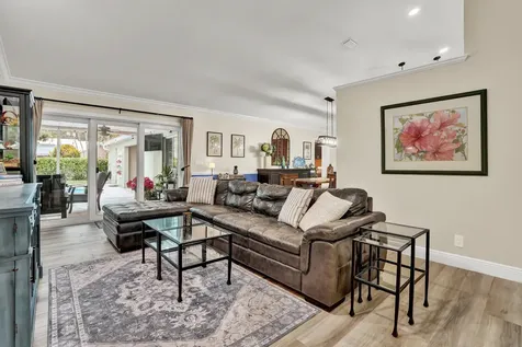 10299 Hunt Club Lane Palm Beach Gardens FL 33418