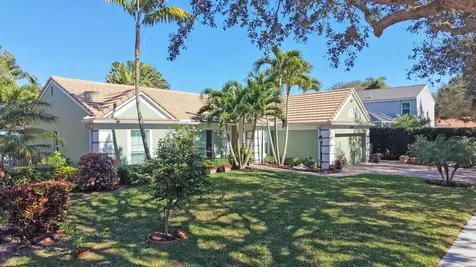 10299 Hunt Club Lane Palm Beach Gardens FL 33418