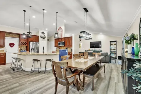10299 Hunt Club Lane Palm Beach Gardens FL 33418