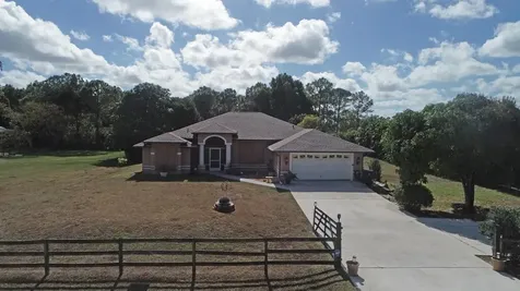 15664 72 Court Loxahatchee FL 33470