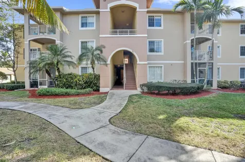 6426 Emerald Dunes 304 Drive West Palm Beach FL 33411