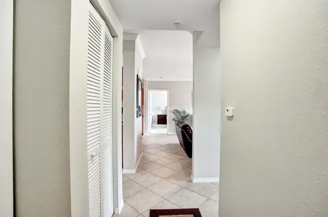 6426 Emerald Dunes 304 Drive West Palm Beach FL 33411