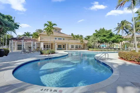 6426 Emerald Dunes 304 Drive West Palm Beach FL 33411