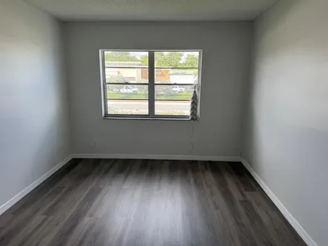 1113 Lake Terrace Boynton Beach FL 33426