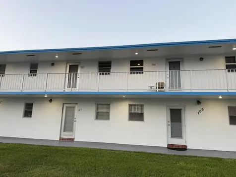 1113 Lake Terrace Boynton Beach FL 33426