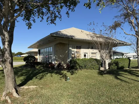 1113 Lake Terrace Boynton Beach FL 33426