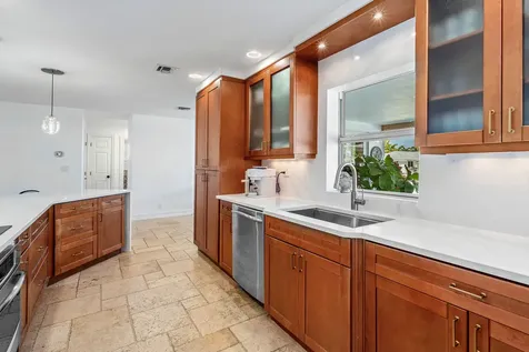 150 Periwinkle Drive Hypoluxo FL 33462